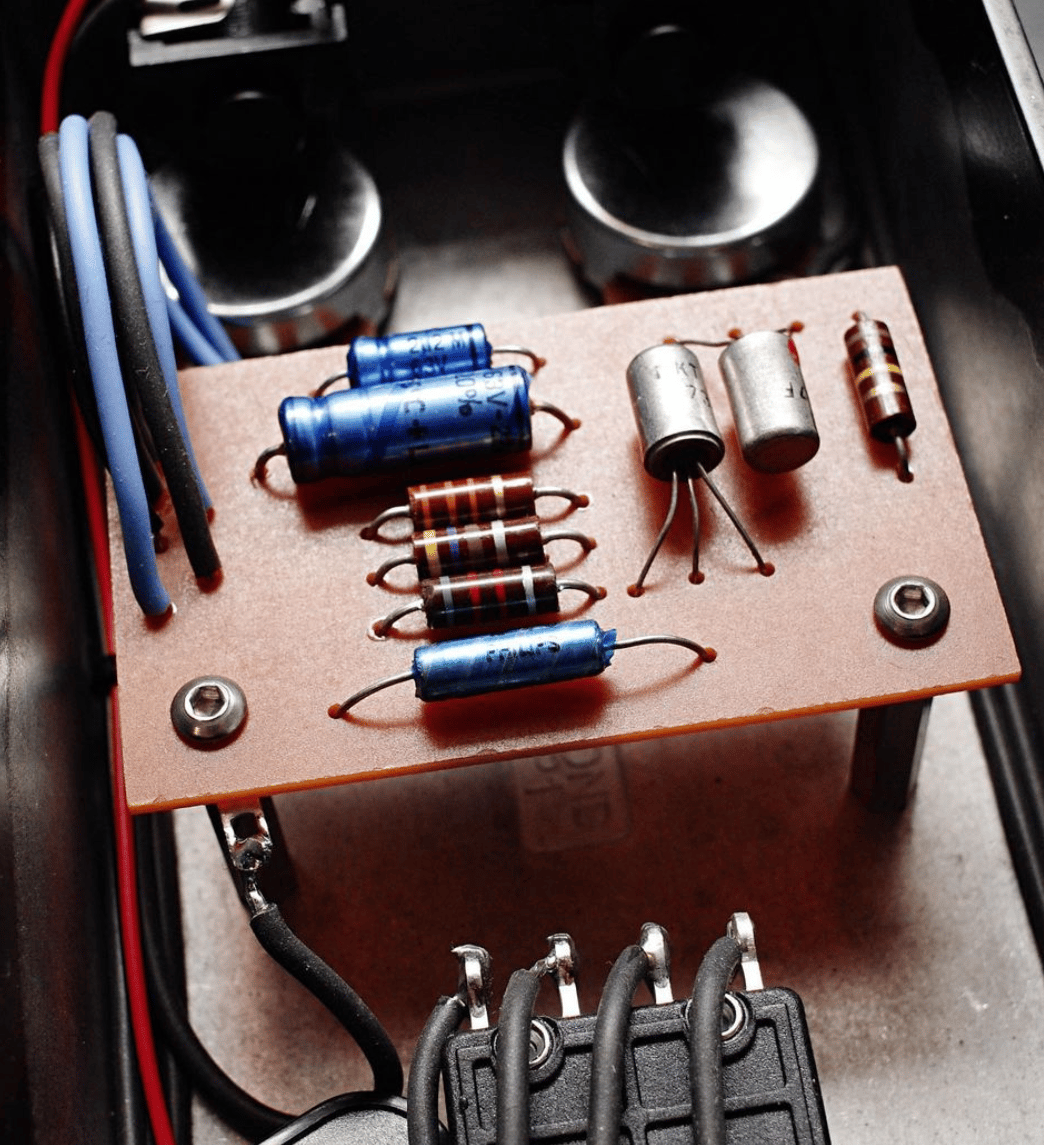 Fuzzface - NKT germanium fuzz | blue colander stompboxes Fuzzface - NKT germanium fuzz | blue colander stompboxes